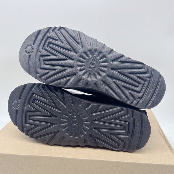 Ugg Classic Ultra Mini Scatter Women’s Ankle Winter Boots Booties Black US 7 - Picture 9 of 12